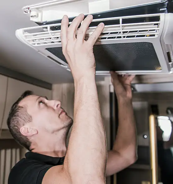  Professional Licensed And Insured Cleaners in Neenah, WI